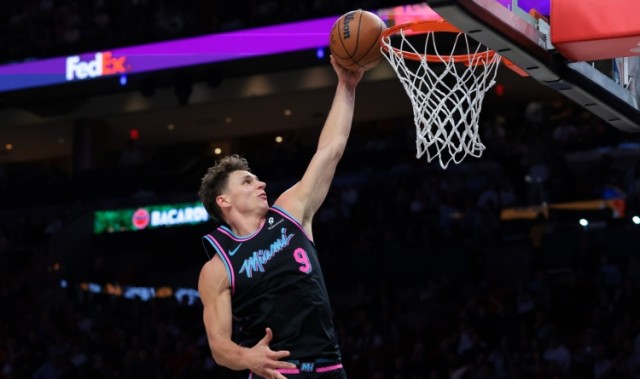 jjb-拉松谈与德罗赞冲突：啥也没说也没挑事 只是把他说的回敬他一下